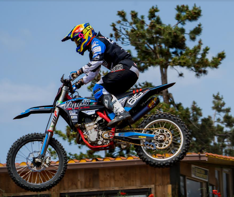Motocross: Rasetta del Virtus Racing Team dopo una gara in salita, sempre in testa al Campionato Centro Italia ASI