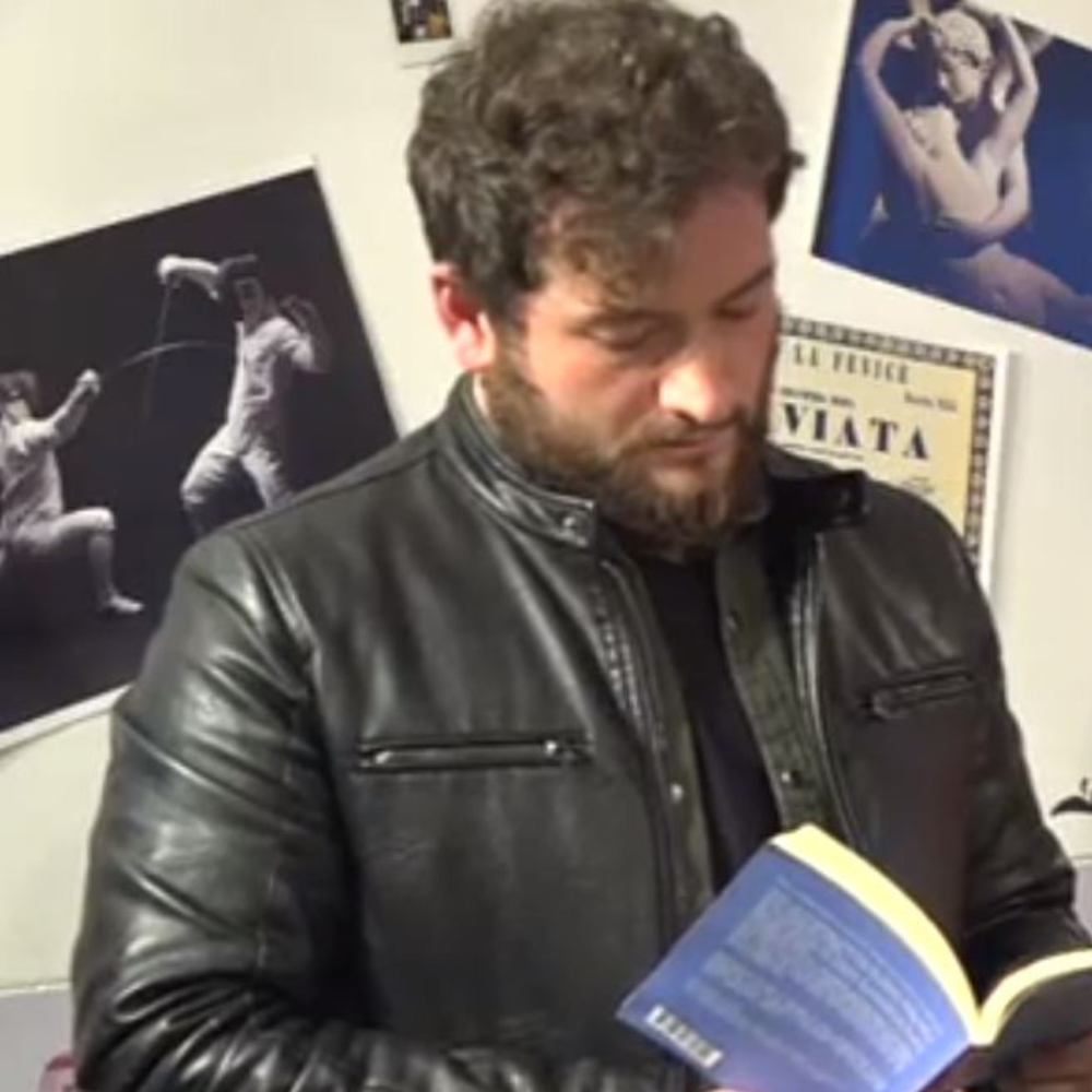 L’inferno è dietro l’angolo: il nuovo romanzo di Raffaele Cars 