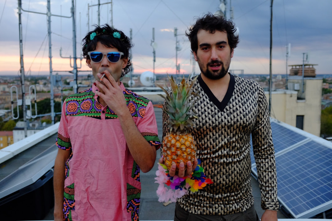 A Lupo – Lido di Savio (RA), il duo Cacao di Matteo Pozzi (chitarra) e Diego Pasini (basso)
