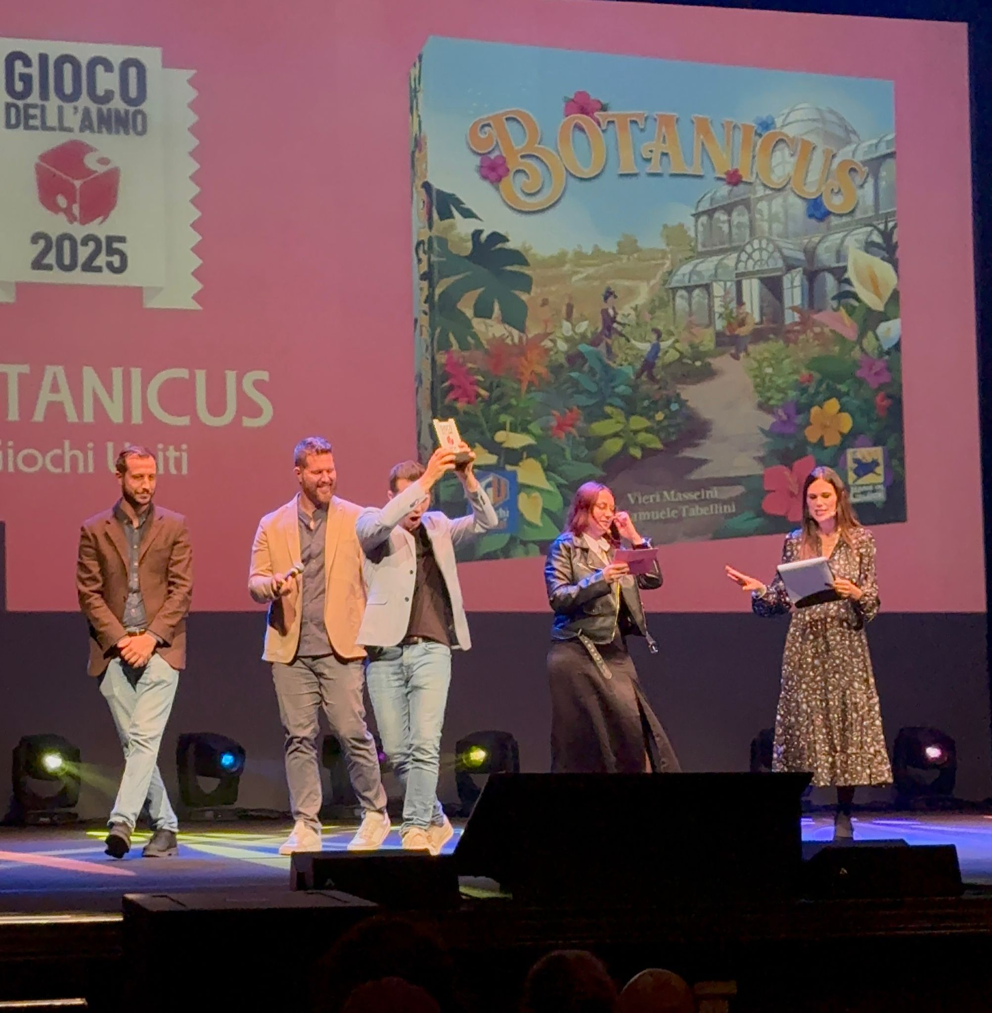 “Botanicus” della casa napoletana Giochi Uniti è il Gioco dell’Anno 2025 a Lucca Comics & Games