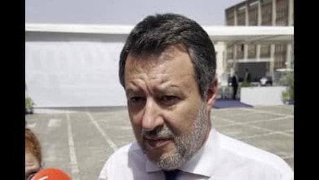 Morte Fakir a Bologna, Salvini: Irresponsabile alimentare l'odio verso le Forze dell'ordine