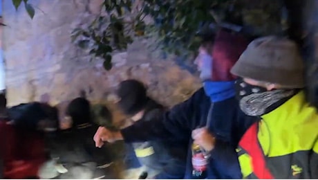 Sciopero generale, scontri a Roma e Torino: idranti e cariche