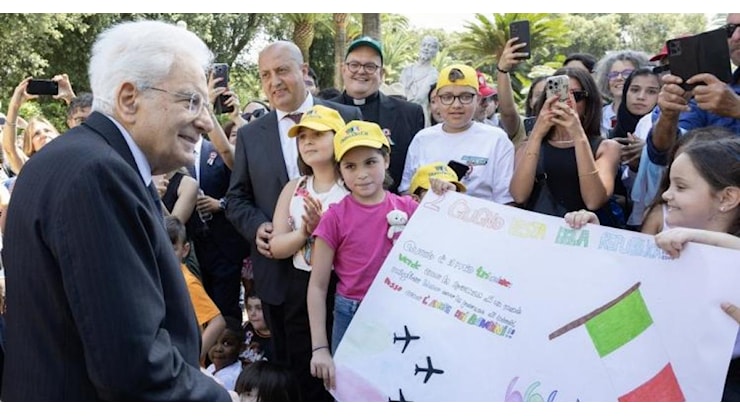 Il 2 giugno l'80° anniversario della Repubblica, Mattarella incontra fragili ai giardini Quirinale - Il ricordo di chi quel giorno c'era - RaiNews