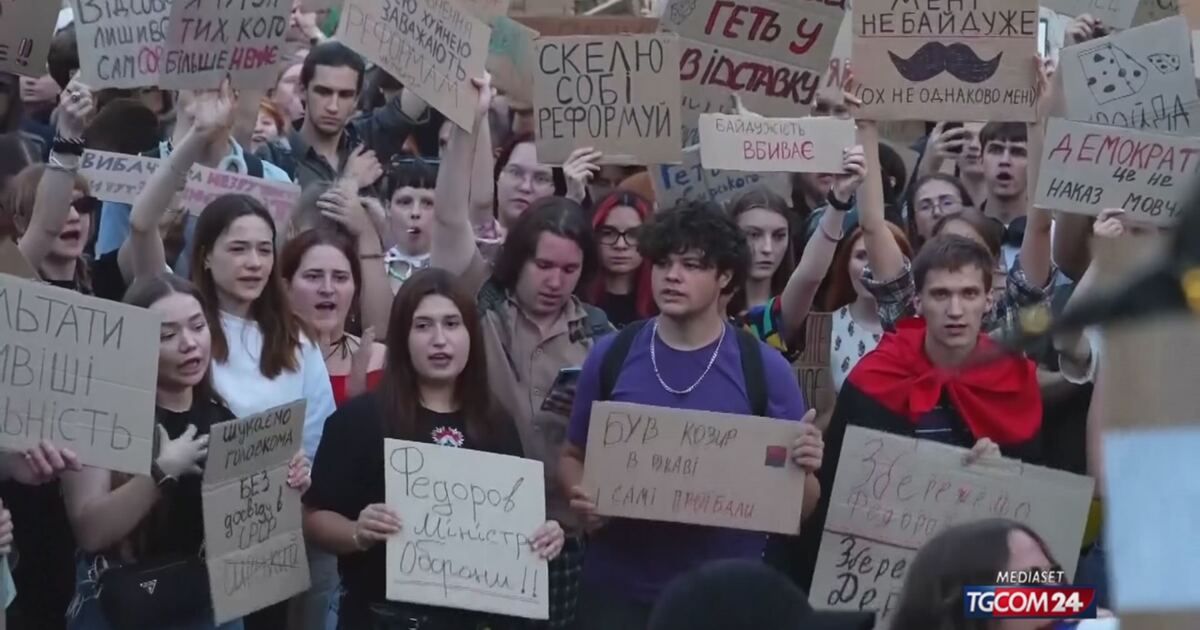 Tgcom24: Ucraina, proteste per il licenziamento di Fedorov Video