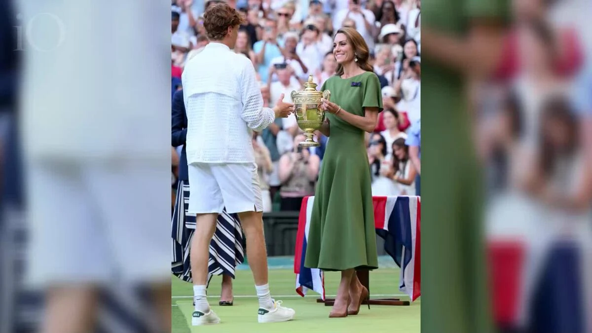Wimbledon, Kate Middleton consegna il trofeo a Jannik Sinner