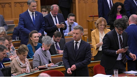 Ungheria, il parlamento sospende l'immunità a Magyar e a due ex ministri di Orbán