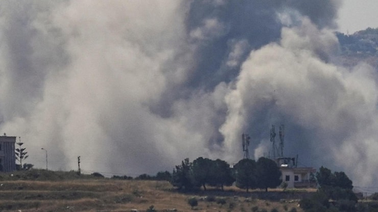 Una pausa armata e tre detonatori: Libano, Hormuz e il Mar Rosso - La Stampa