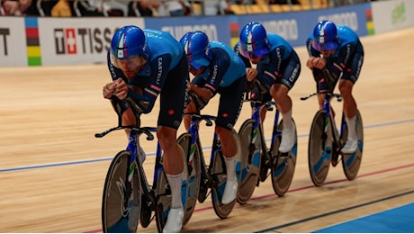Mondiali pista, l'Italia in finale nell'inseguimento a squadre: prima medaglia assicurata