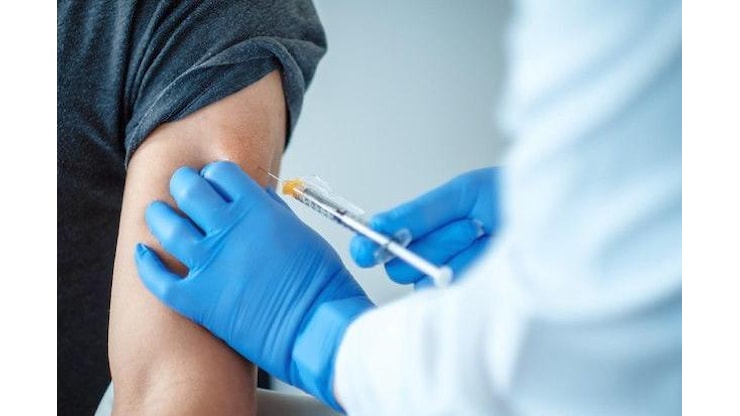 I No Vax frenano Bolzano: sanità bocciata sulla prevenzione - Alto Adige