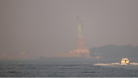 Washington e New York coperte dal fumo degli incendi in Canada: Trump accusa Ottawa e minaccia dazi