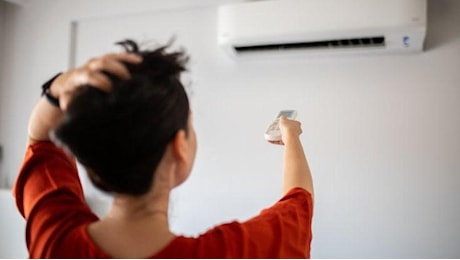 Aria condizionata: 20 o 26 gradi, quanto pesano su bolletta e case