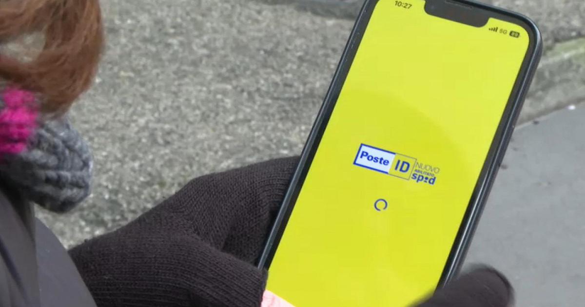 Poste, parte l'offerta di acquisto e scambio su Tim. L'operazione vale 13 miliardi