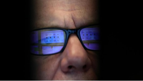 Borse europee in calo con il nuovo sell-off sui bond: Milano -1,8% e spread a 116