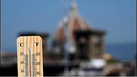 Caldo, per giovedì 9 luglio allerta rossa a Firenze: è l'unica città da bollino rosso in Italia