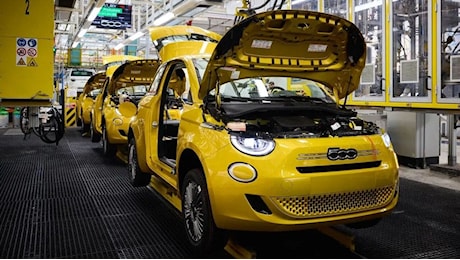 Stellantis, nuova cassa integrazione a Mirafiori per la Fiat 500
