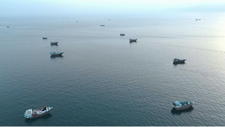 Iran e Oman proseguiranno le consultazioni sullo stretto di Hormuz