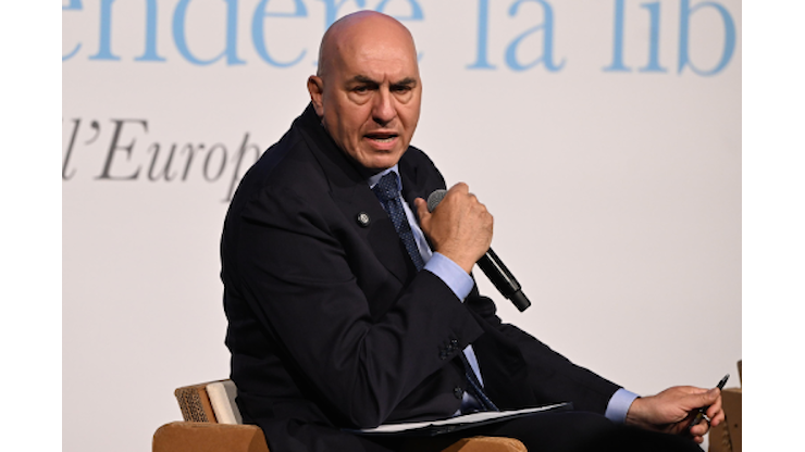 Crosetto: 'L'ingresso dell'Ucraina nell'Ue è molto difficile. Pensiamo ad arrivare alla pace' - TGLA7