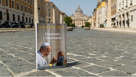 In libreria il volume del Papa Disarmata e disarmante