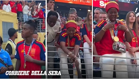 Nico Williams dona la medaglia dei Mondiali alla madre dopo il trionfo