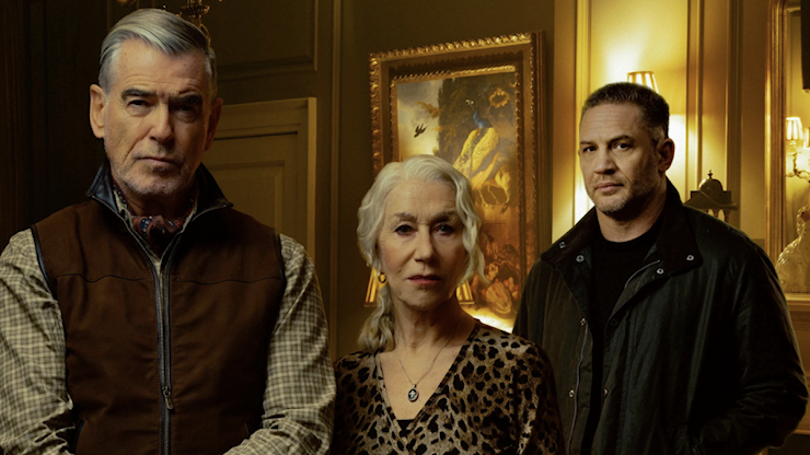 MobLand, Tom Hardy licenziato per i comportamenti sul set. «Far aspettare per ore Pierce Brosnan ed Helen Mirren è un suicidio professionale» - Corriere della Sera
