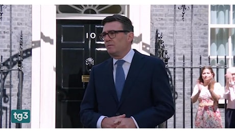 Regno Unito, inizia l’era Burnham: svolta a Downing Street per i laburisti