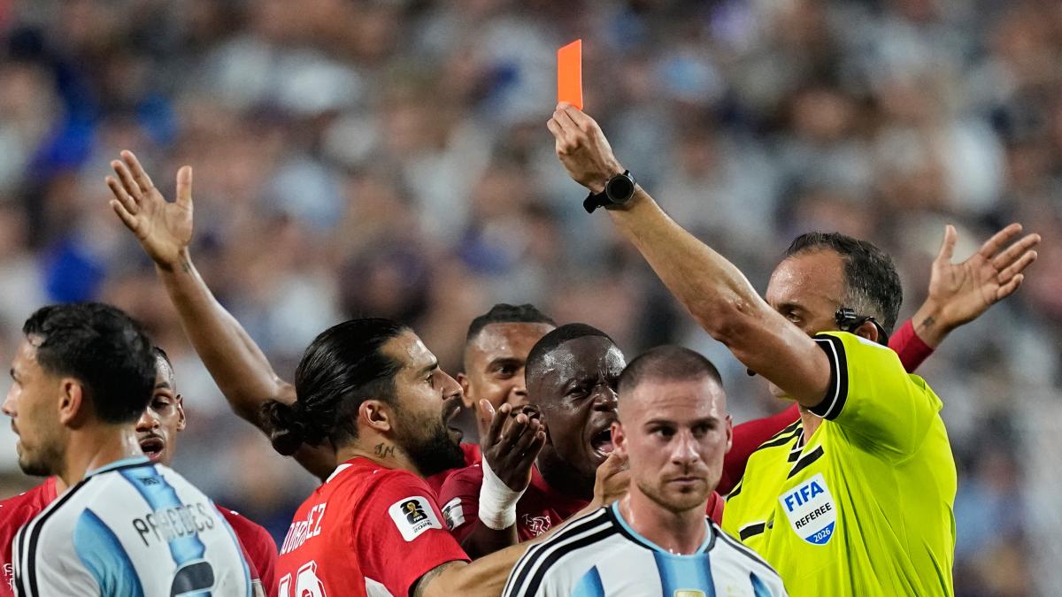 Per gli inglesi è diventata Vargentina: un sito con tutti i presunti favori a Messi & co.