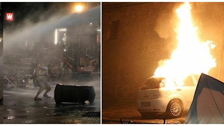 ​Fakir, guerriglia a Bologna. Auto a fuoco, vetrine spaccate. Meloni: fatto inaccettabile, accertare la verità con rigore. Nordio: ad agenti scudo processuale
