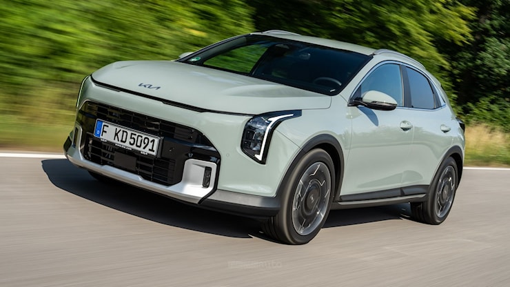 Nuova Kia XCeed restyling: novità, cosa cambia, motori e prezzi - Newsauto.it