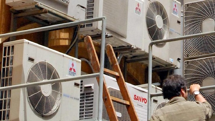 Il caldo morde Brescia e i consumi elettrici si impennano: +30% - Bresciaoggi