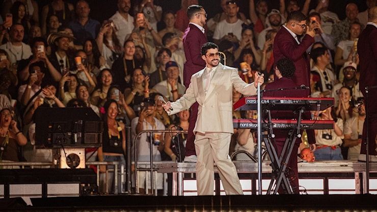 Bad Bunny, arriva in Italia il cantante dei record: ecco le 10 cose da sapere su di lui - la Repubblica