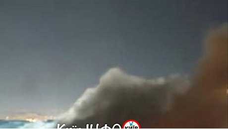 Guerra Ucraina Russia: missili su Kiev e incendi in raffineria