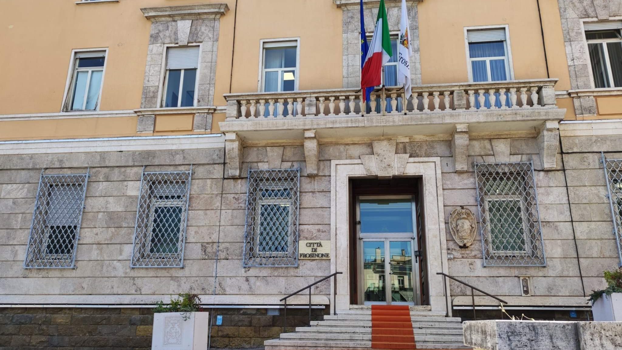 Frosinone – Trasformazione digitale, l’amministrazione accelera: ok all’aggiornamento del piano per la PA