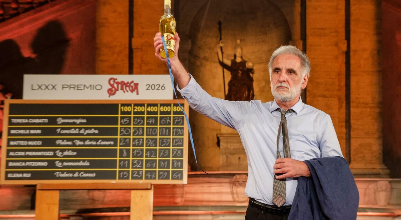 Michele Mari e il Premio Strega vinto: «Che polverone inutile, mai parlato di Murgia»