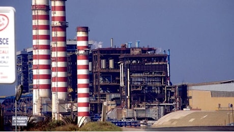 Decreto Bollette, il tetto al gas che taglia la luce: quando parte e quanto si risparmia