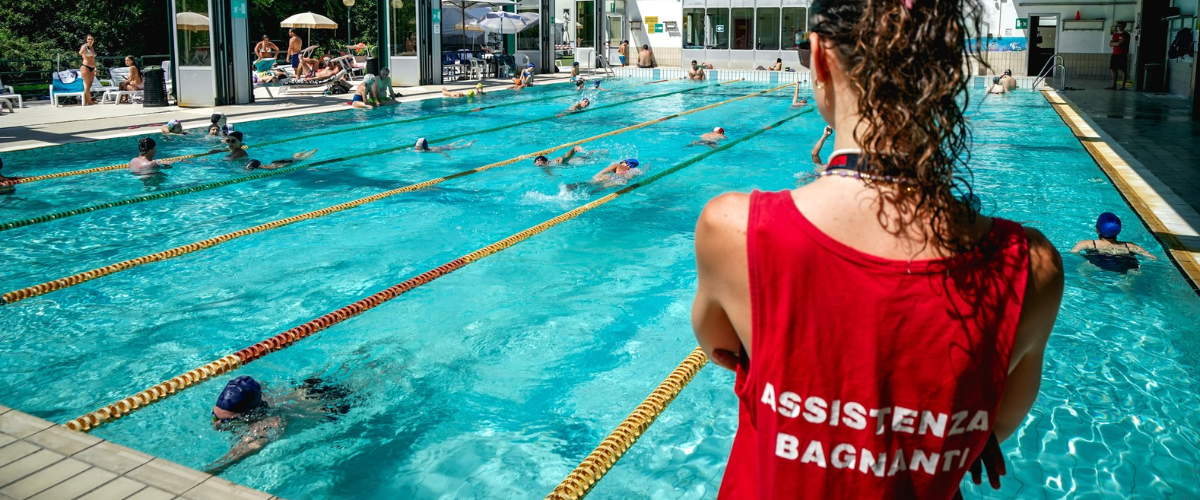 Muore la bimba risucchiata nel bocchettone della piscina. Musumeci: “Legge sulla sicurezza non più rinviabile”