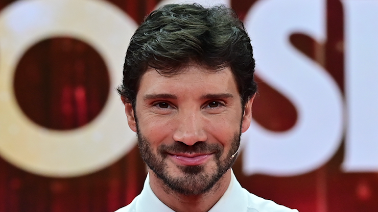Affari Tuoi, cancellata la puntata di stasera 6 luglio tra polemiche e ascolti flop: quando torna in onda De Martino - Libero