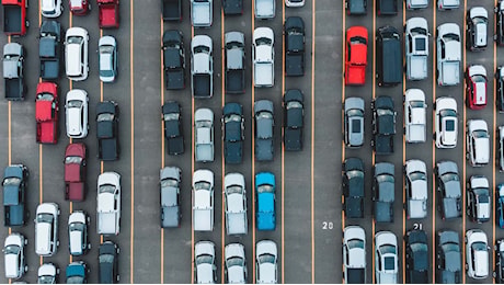 Auto aziendali in uso promiscuo, dal 2026 cambia il calcolo del benefit