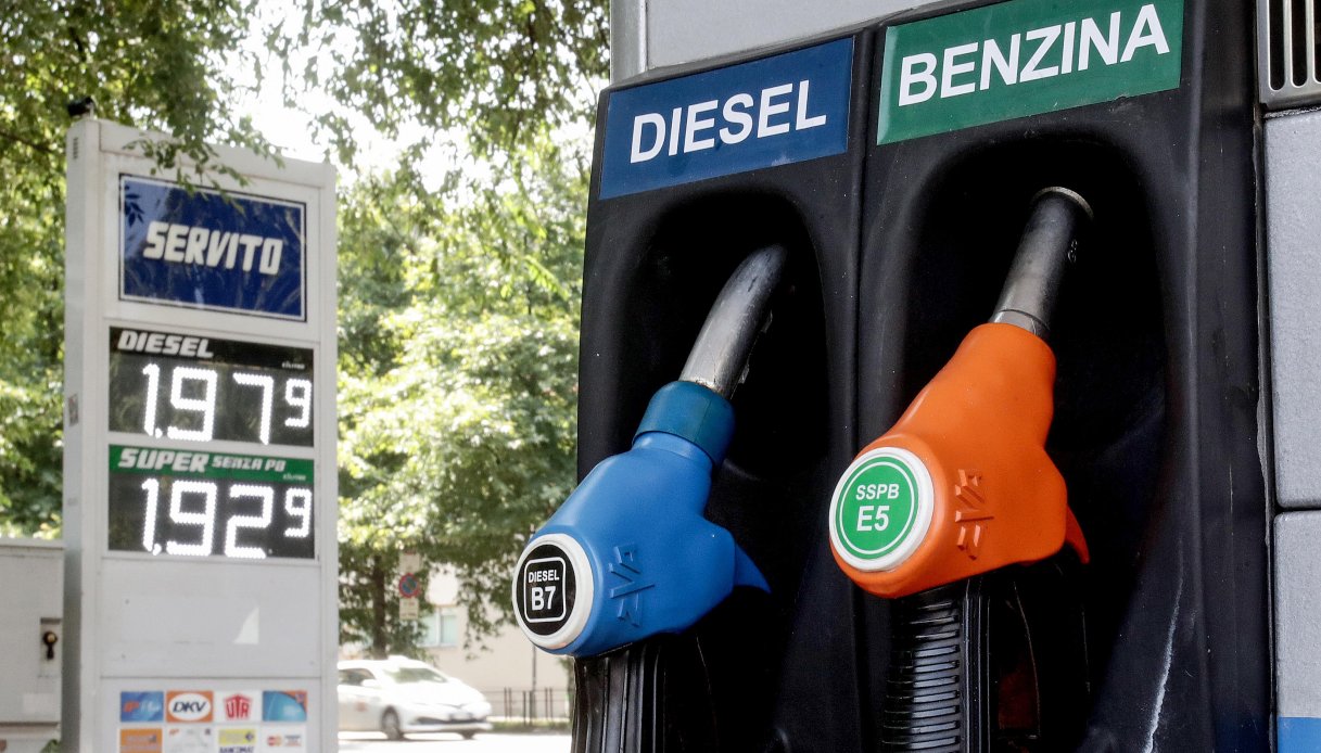 Riforma dei distributori di carburante, i gestori minacciano lo sciopero contro il Governo