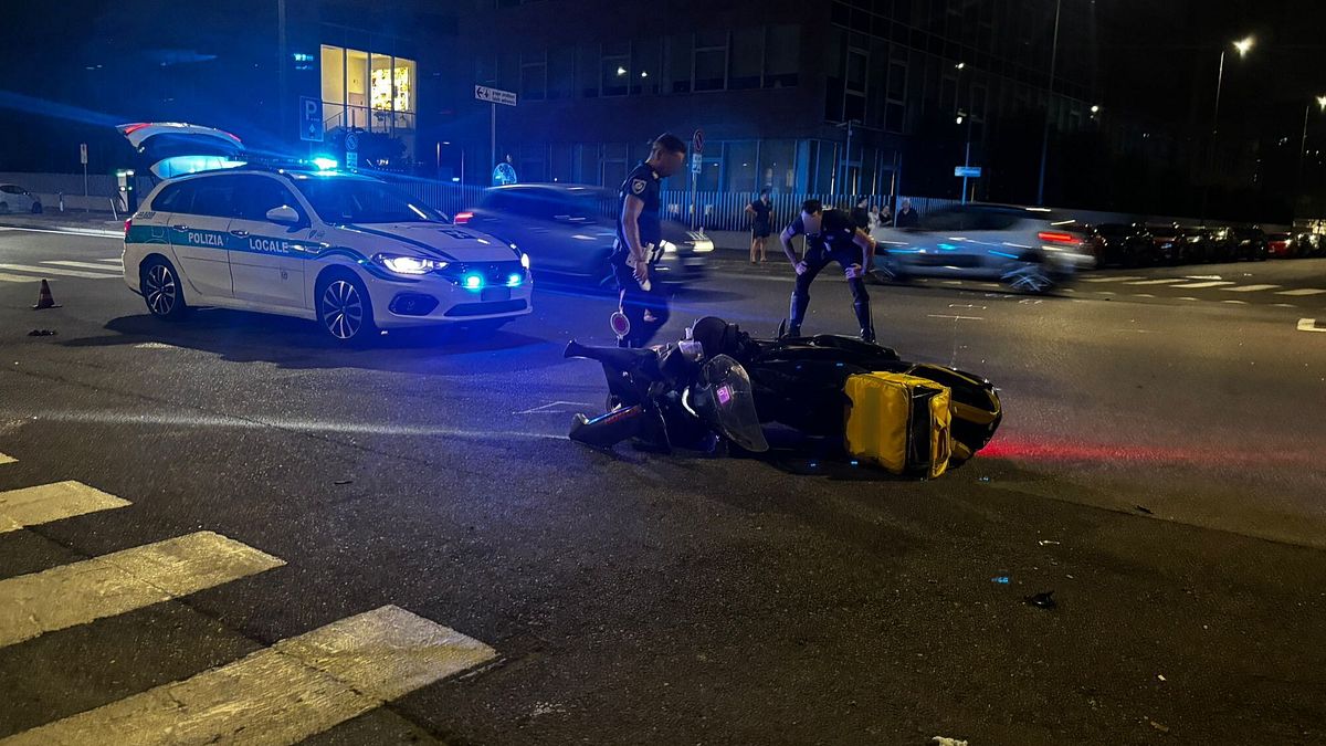 Milano, ubriaco investe motociclista e pedone: non presta soccorso, arrestato