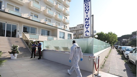 Bimba annegata a Milano Marittima, le telecamere ricostruiscono la tragedia
