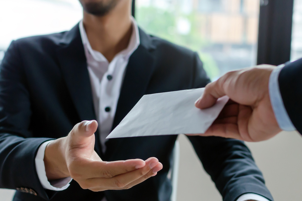 Dimissioni per fatti concludenti, nei primi 18 mesi risparmi per oltre 180 milioni tra Stato e imprese