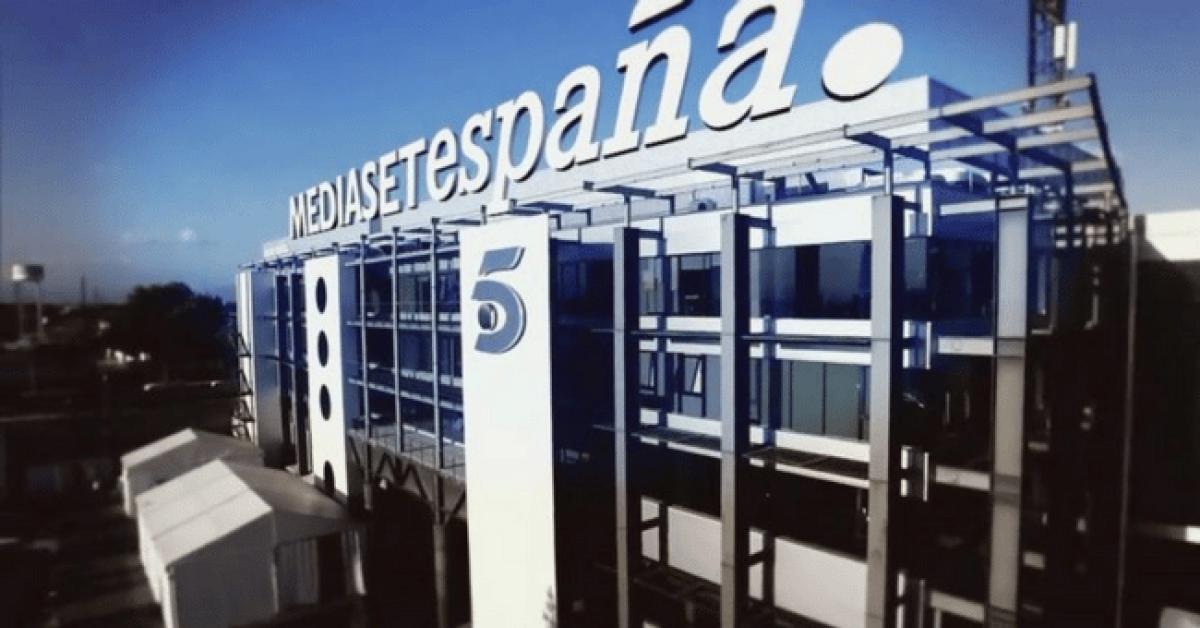 Mediaset in crisi in Spagna, -5,4% di ricavi nel 1° trimestre 2026 rispetto al 2025, share medio di Telecinco all’8,3% (9,4 nel 2025)