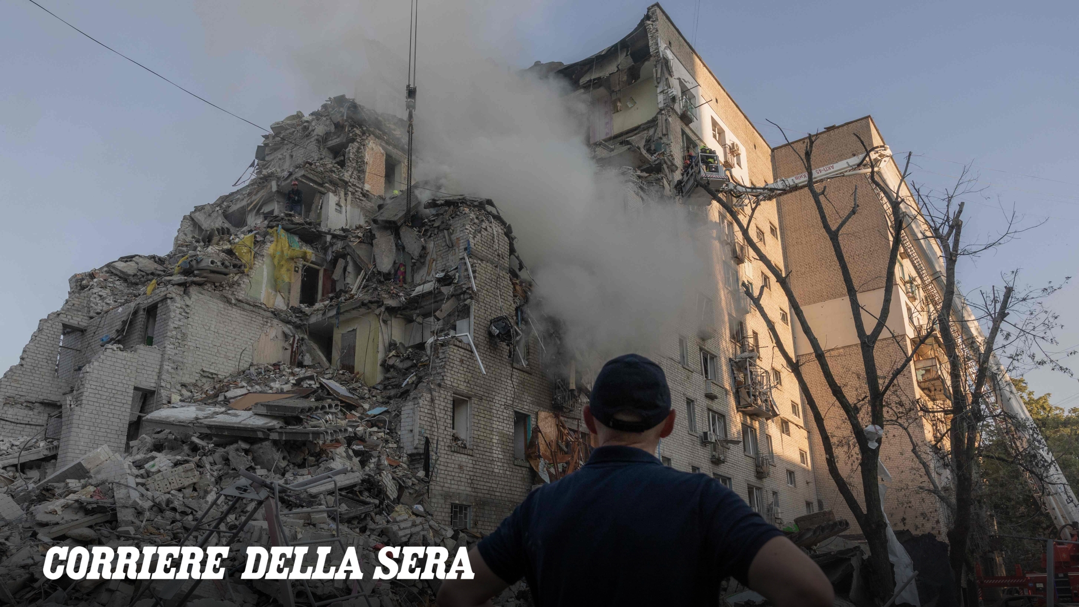 Il pugno di Putin su Kiev, la festa Usa e i rapporti con l'Italia, la bufera sulla Vigilanza Rai