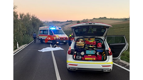 Schianto in moto a Filottrano, muore un centauro di 77 anni