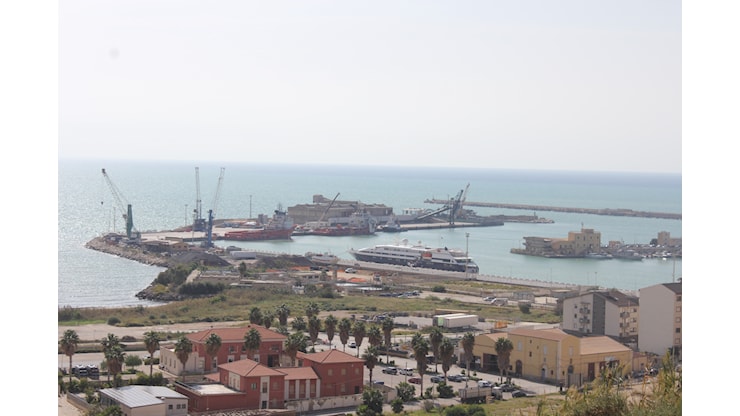 Si sente male e cade in acqua mentre pesca, morto 28enne empedoclino - GrandangoloAgrigento