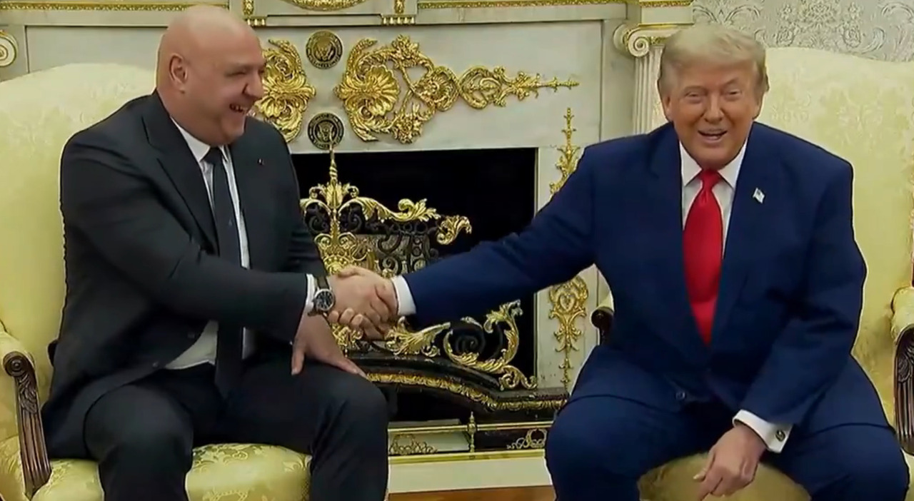 Trump scherza con il presidente del Libano Joseph Aoun: «Sa come conquistarmi»