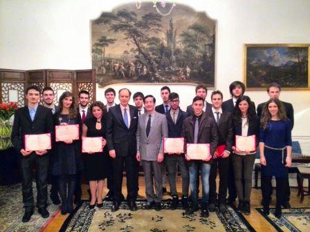 L’Ambasciatore d’Italia Alberto Bradanini riceve a Pechino gli studenti del progetto Talent Lab
